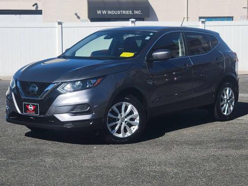 2020 Nissan Rogue Sport S