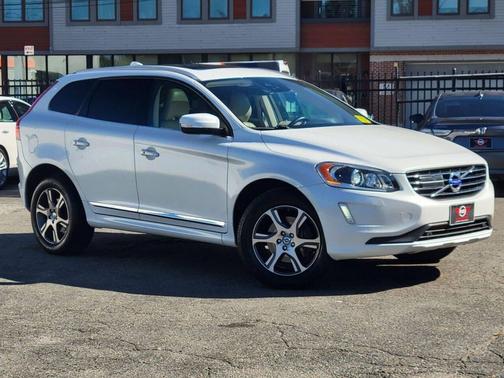 2015 Volvo XC60 T6 Platinum