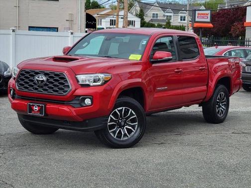 2020 Toyota Tacoma TRD Sport