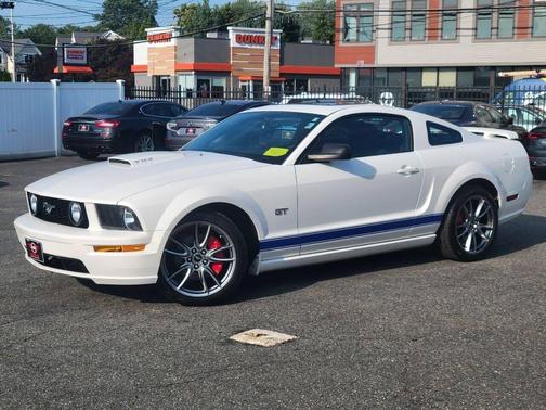 2008 Ford Mustang GT Deluxe