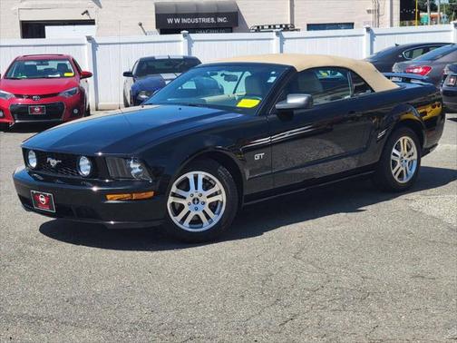 2006 Ford Mustang GT Premium