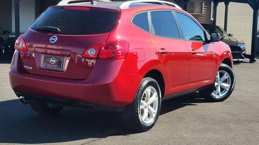 Maroon 2008 Nissan Rogue SL