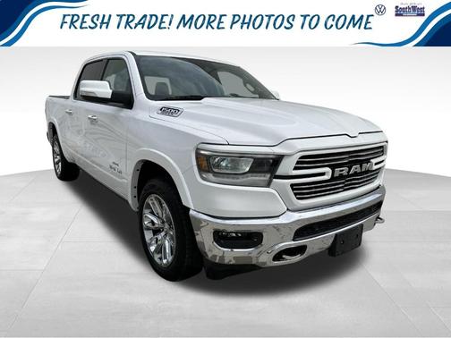 Bright White Clearcoat 2022 RAM 1500 Laramie