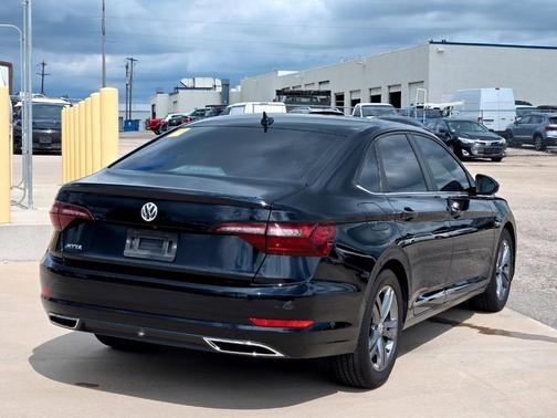 2020 Volkswagen Jetta 1.4T R-Line