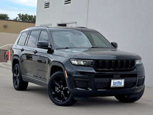 2023 Jeep Grand Cherokee L Laredo