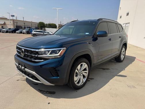 2022 Volkswagen Atlas 3.6L SE w/Technology