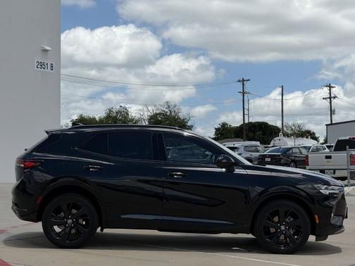 Ebony Twilight Metallic 2022 Buick Envision Essence