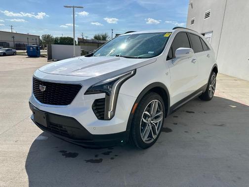 Crystal White Tri-Coat 2023 Cadillac XT4 Sport