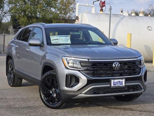 2026 Volkswagen Atlas Cross Sport 2.0T SE