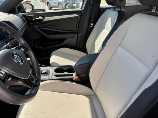 2020 Volkswagen Jetta 1.4T R-Line