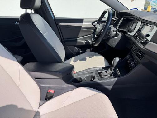 2020 Volkswagen Jetta 1.4T R-Line