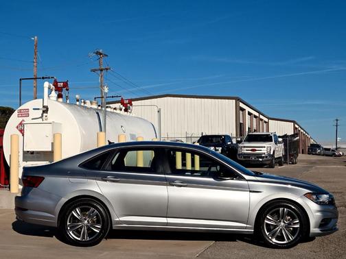 2020 Volkswagen Jetta 1.4T R-Line