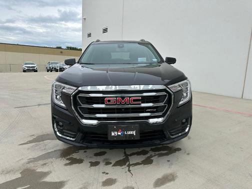 Ebony Twilight Metallic 2024 GMC Terrain AT4