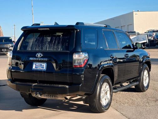 2020 Toyota 4Runner SR5