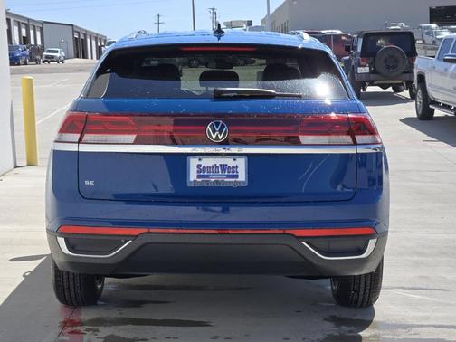 2025 Volkswagen Atlas Cross Sport 2.0T SE