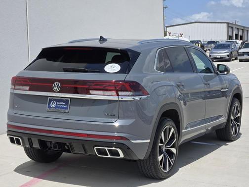 2025 Volkswagen Atlas Cross Sport 2.0T SEL Premium R-Line