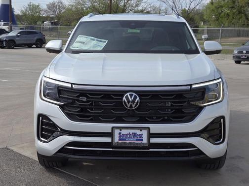 2025 Volkswagen Atlas Cross Sport 2.0T SEL Premium R-Line
