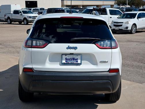 2021 Jeep Cherokee Latitude Plus