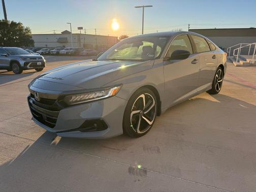 2022 Honda Accord Sport SE