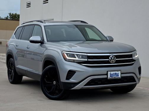 2022 Volkswagen Atlas 2.0T SE w/Technology