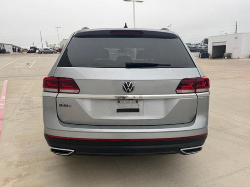 2022 Volkswagen Atlas 2.0T SE w/Technology