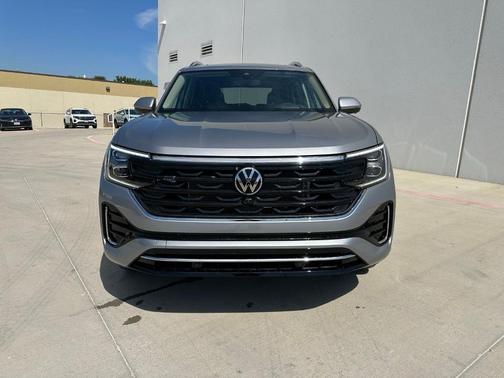 Silver Mist Metallic 2026 Volkswagen Atlas 2.0T SEL Premium R-Line