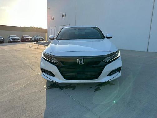 Platinum White Pearl 2020 Honda Accord Sport 1.5T