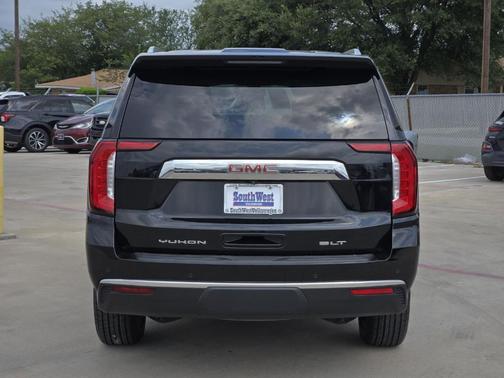 2021 GMC Yukon XL SLT