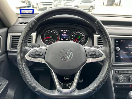 2021 Volkswagen Atlas 3.6 SE w/ Technology R-Line