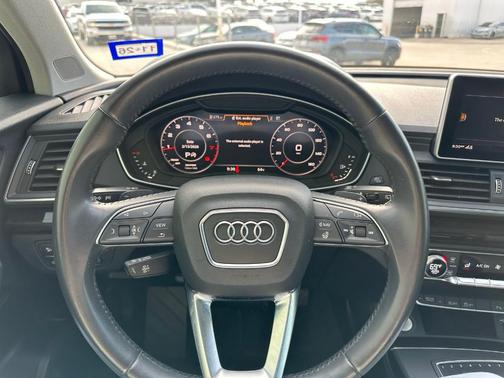 2020 Audi Q5 40 Premium Plus