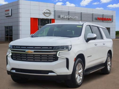 Summit White 2023 Chevrolet Suburban Premier