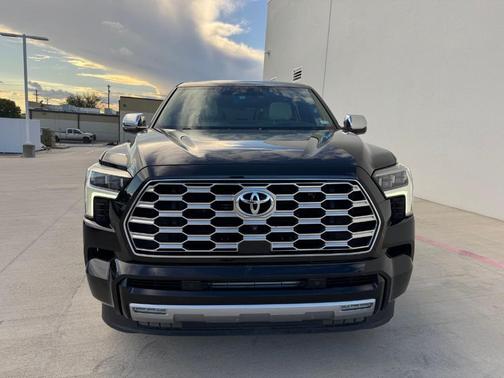 2023 Toyota Sequoia 