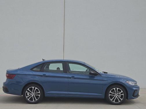 2025 Volkswagen Jetta 1.5T Sport