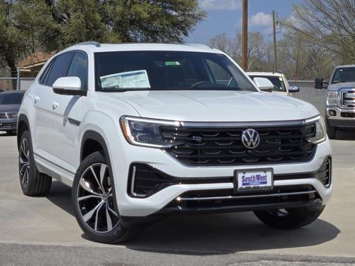 2025 Volkswagen Atlas Cross Sport 2.0T SEL Premium R-Line