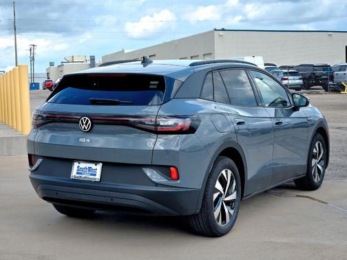 2025 Volkswagen ID.4 Pro