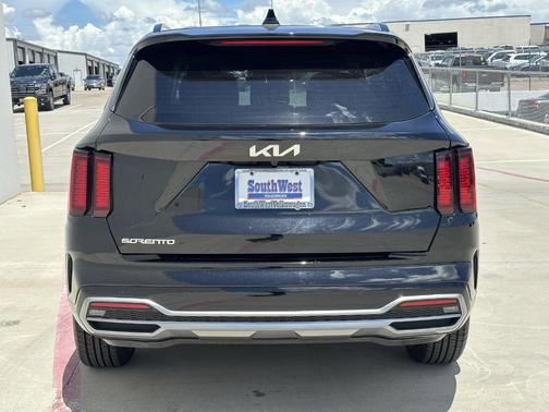 2023 Kia Sorento S