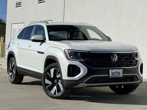 2026 Volkswagen Atlas Cross Sport 2.0T SE
