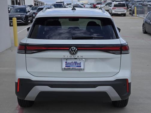 2025 Volkswagen Tiguan 2.0T S