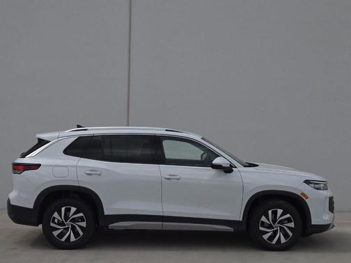 2025 Volkswagen Tiguan 2.0T S