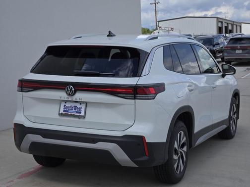 2025 Volkswagen Tiguan 2.0T S