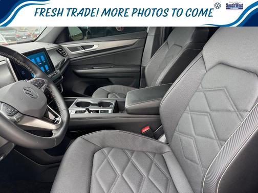 2024 Volkswagen Atlas Cross Sport 2.0T SE