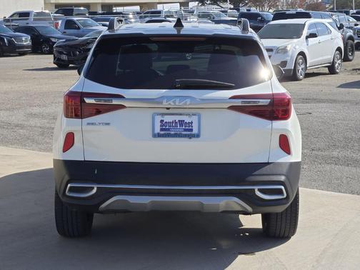 2023 Kia Seltos Nightfall