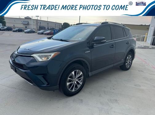2018 Toyota RAV4 Hybrid LE