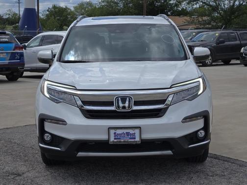 2022 Honda Pilot Touring 7-Passenger