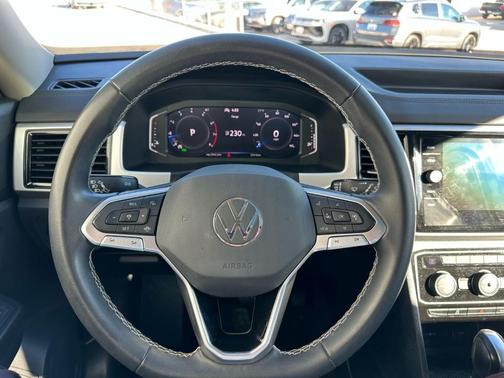 2023 Volkswagen Atlas 3.6L SE w/Technology