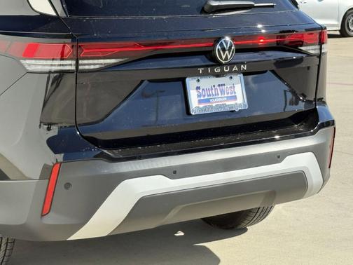 2026 Volkswagen Tiguan 2.0T S