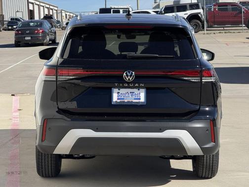 2026 Volkswagen Tiguan 2.0T S