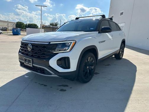 Pure White 2024 Volkswagen Atlas Cross Sport 2.0T SE w/Technology