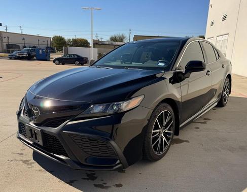 2021 Toyota Camry SE