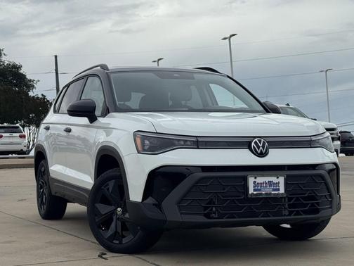 Pure White 2026 Volkswagen Taos 1.5T SE Black